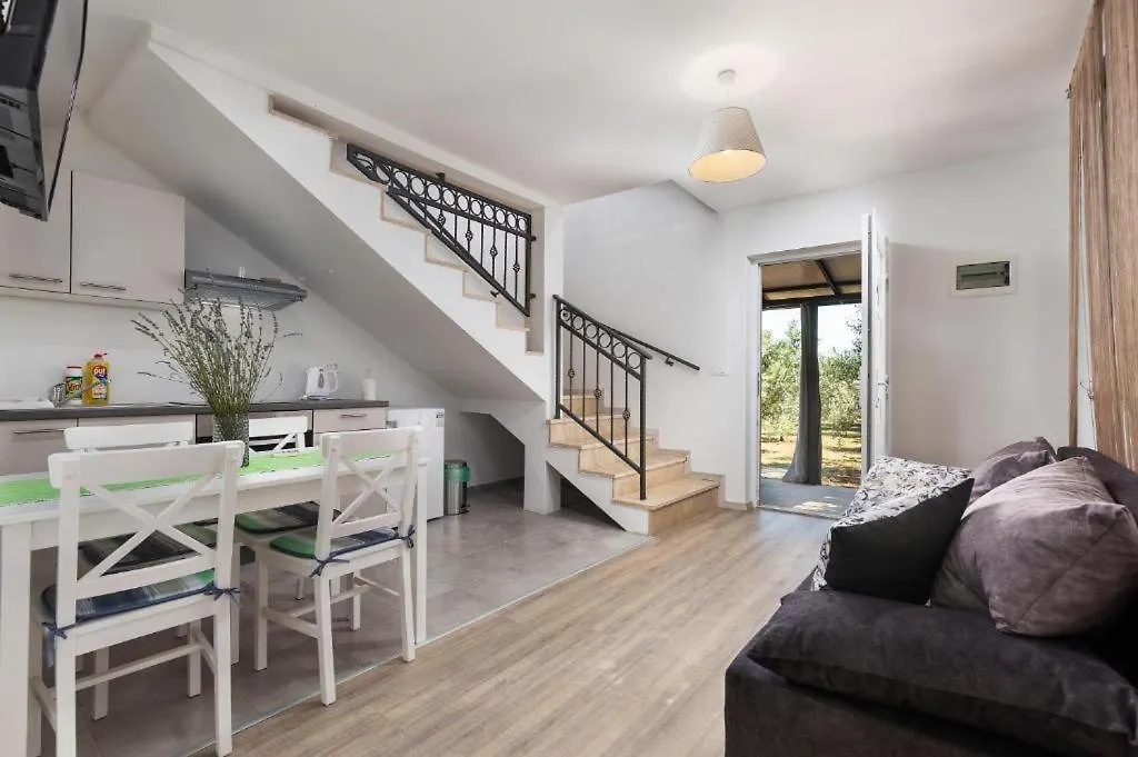 Funtana-Olive Garden Apartment  Funtana